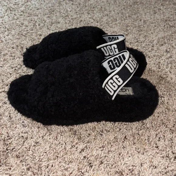 UGG Fluff Yeah flatform slippers size 7 - Picture 5 of 7